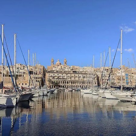 Отель Ninety Eight Boutique Living Cospicua Экстерьер фото